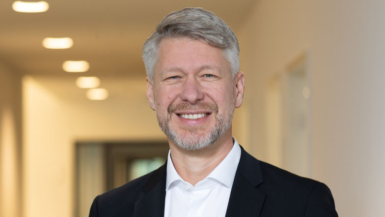 Dr. Pierre Glozbach, Rechtsanwalt in Bonn