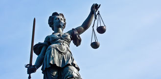 Handelsblatt-Ranking „Best Lawyers 2024“: Rechtsanwälte von RSM Ebner Stolz wieder unter den Besten in Deutschland